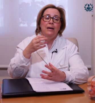 ¿Qué bacteria causa la alopecia?