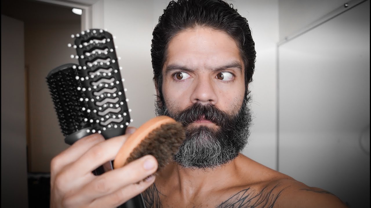 tipos de cepillos ideales para peinar la barba